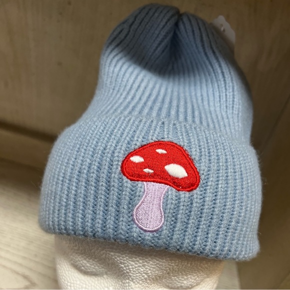 NWOT Mushroom Beanie, OSFM - Picture 1 of 3